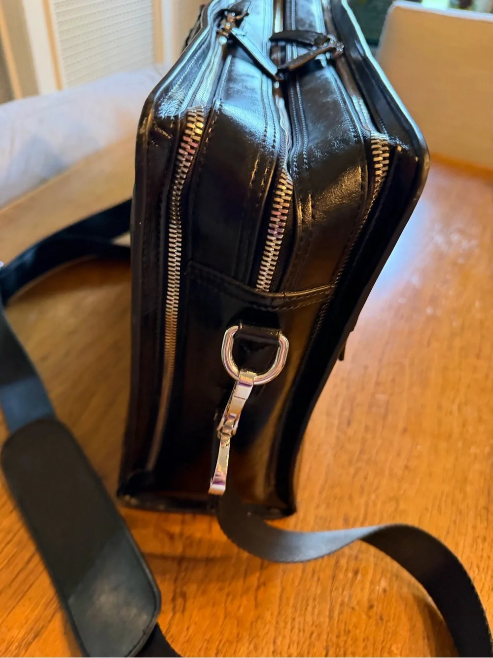 Bostonian Black Leather Laptop Briefcase with Adjustable Strap